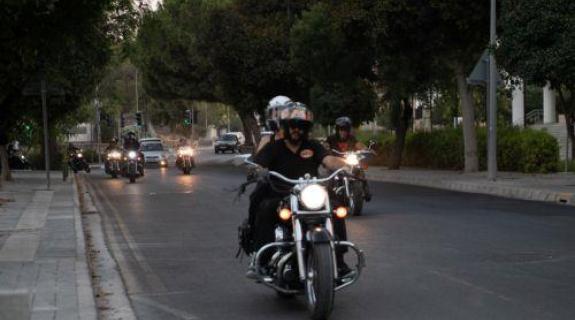 Ξεπέρασαν τις 1.000 οι αιτήσεις μοτοσικλετιστών για χορηγία εξοπλισμού
