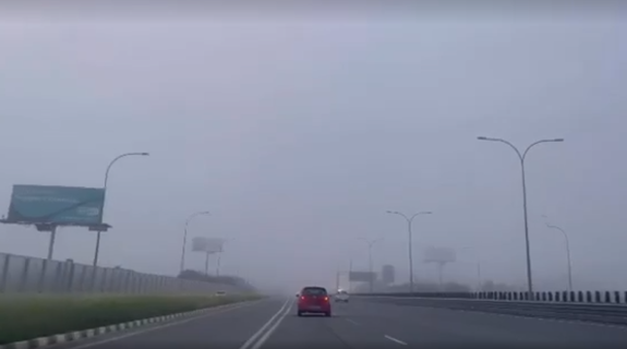 «Κοκτέιλ» ομίχλης και σκόνης στην ατμόσφαιρα, έρχονται βροχές το απόγευμα (VID)