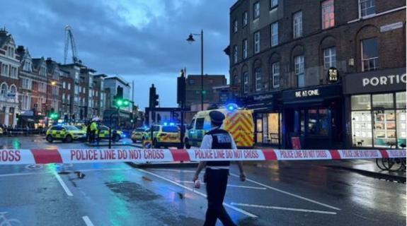 Πυροβολισμοί στο νότιο Λονδίνο, τρεις τραυματίες από κυνηγετικό όπλο