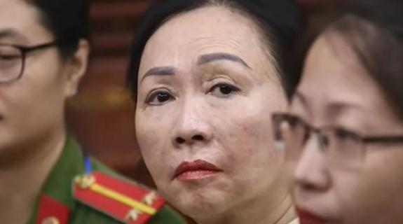 Θανατική καταδίκη σε δισεκατομμυριούχο στο Βιετνάμ, η μεγάλη απάτη των $12,5 δισ
