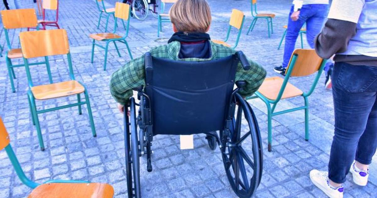 Τα άτομα με αναπηρία δεν επιτρέπεται να λαμβάνουν παροχές λόγω μέτριας ή ήπιας αναπηρίας