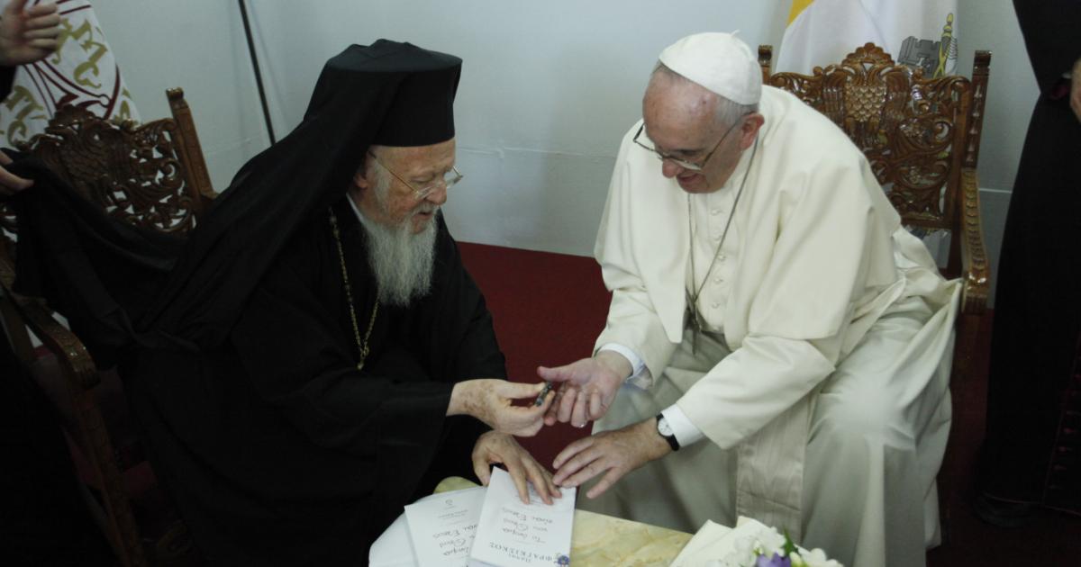 Patriarca Ecumenico e Papa Francesco in serata ecumenica