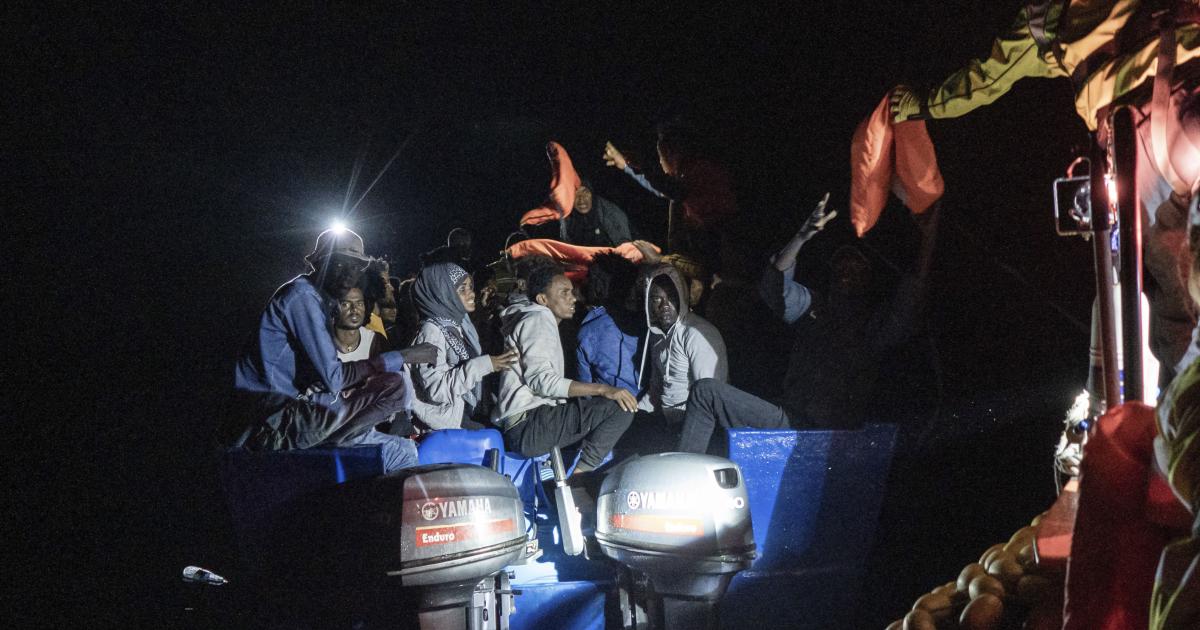 Sette navi di salvataggio migranti sono dirette a Lampedusa
