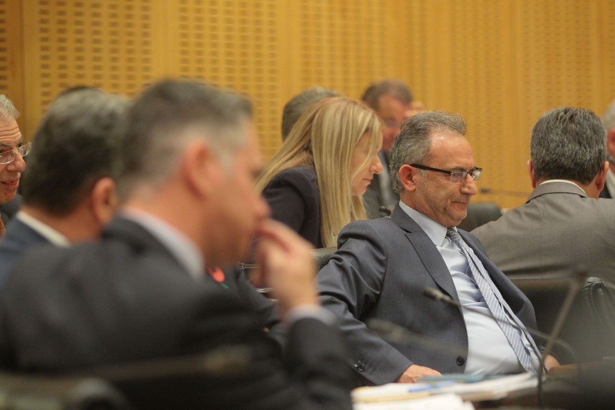 ΔΗΣΥ: Ο Ν. Παπαδόπουλος έχει μόνη έγνοια την καρέκλα