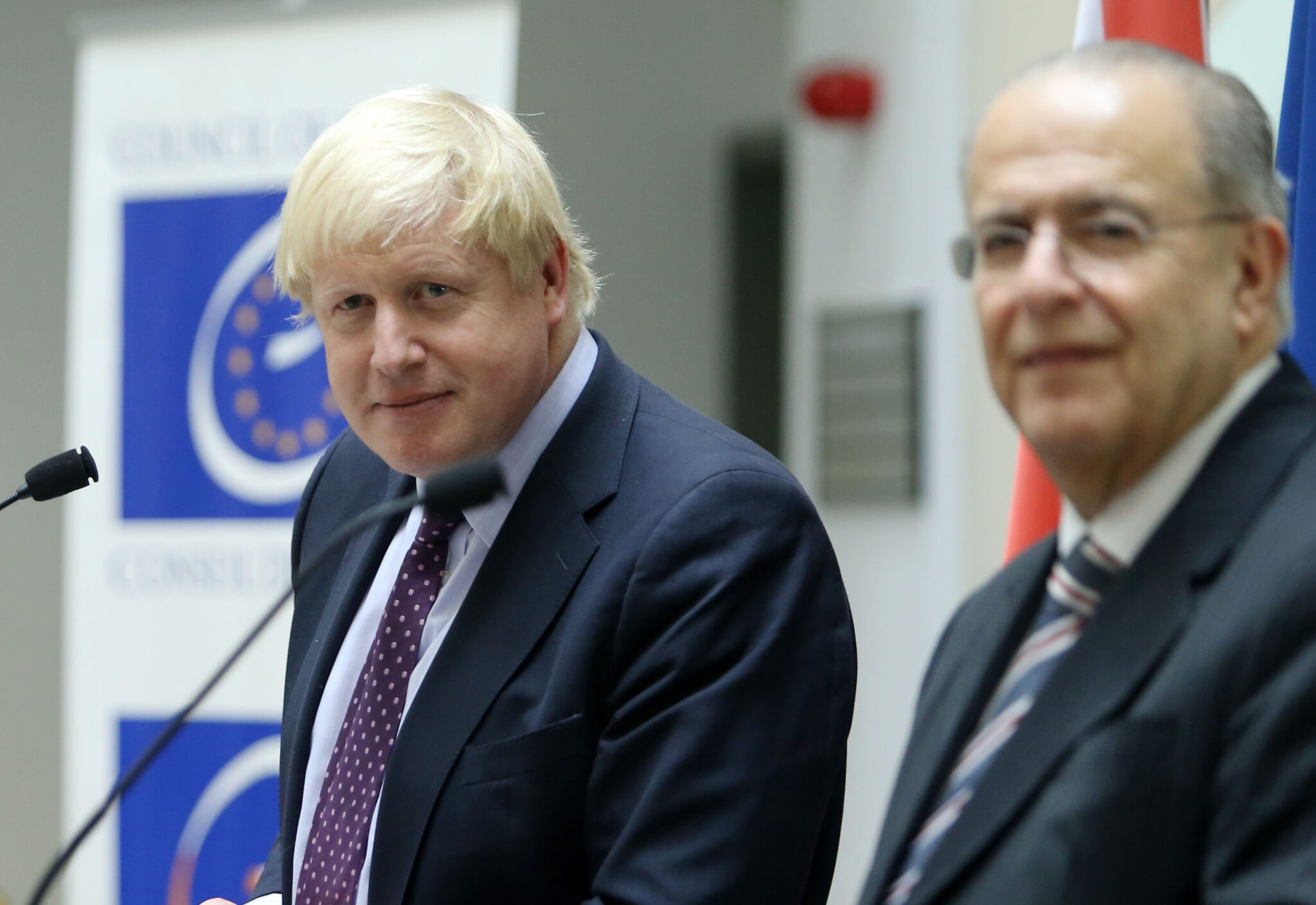 Συζήτησαν τηλεφωνικώς το Brexit Τζόνσον και Κασουλίδης