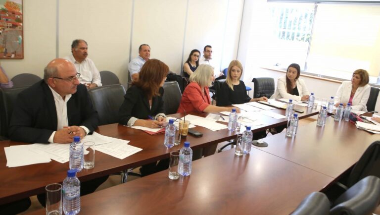 Εμπορία ανηλίκων: Πρόταση ΔΗΚΟ για διά βίου φυλάκιση