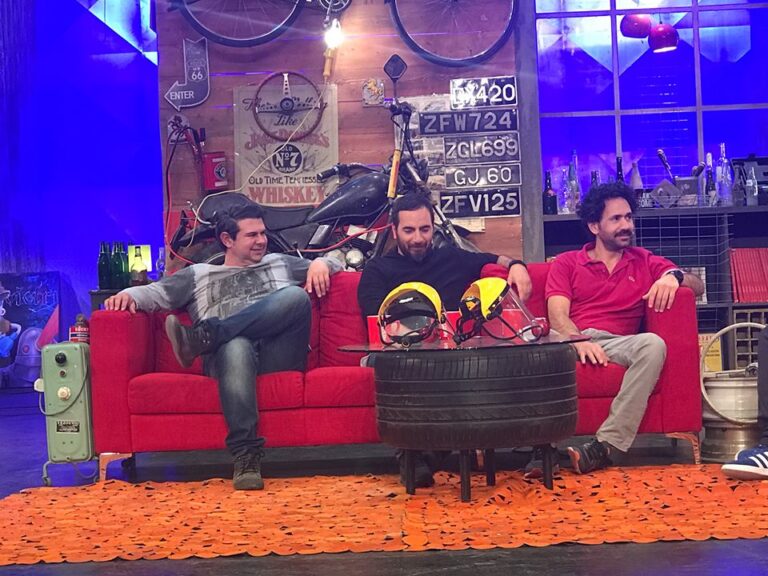 Η ξεκαρδιστική συνάντηση του Λώρη Λοϊζίδη με τον Αρχιεπίσκοπο Κύπρου