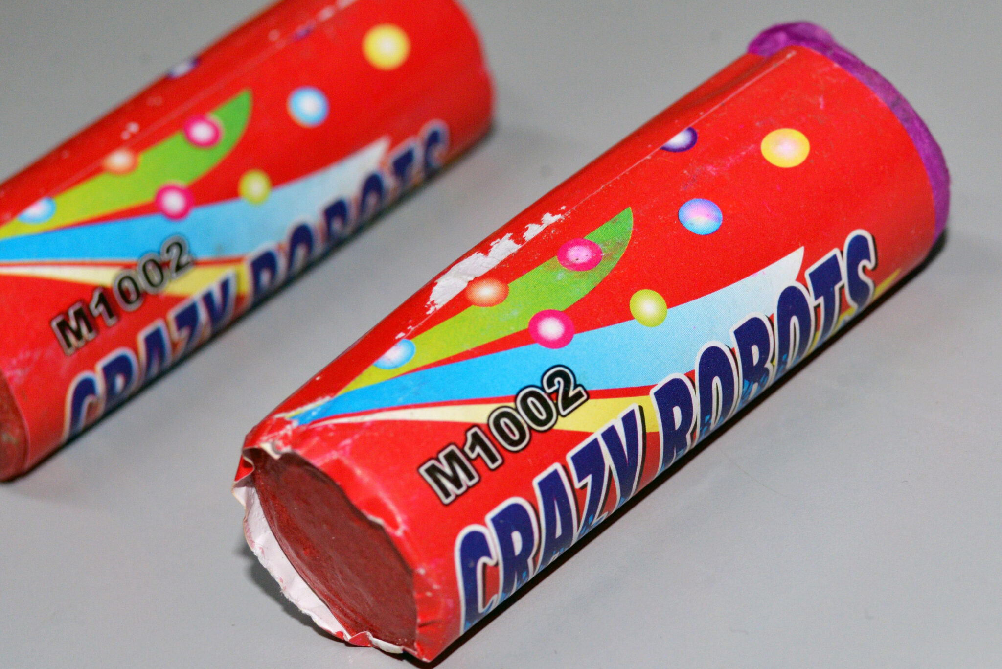 Ένας 18χρονος και ένας 16χρονος συνελήφθησαν σε δύο περιπτώσεις για κροτίδες