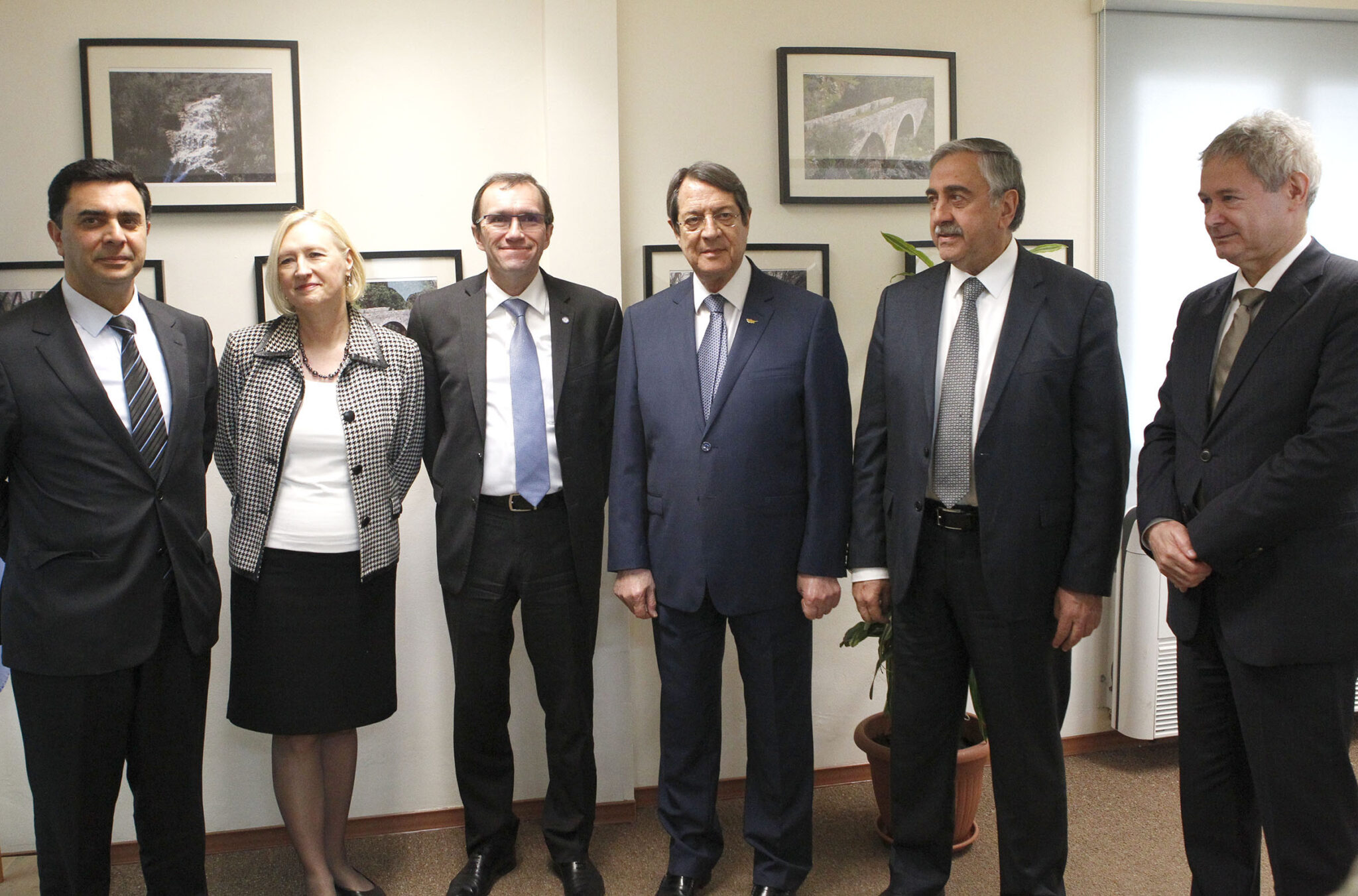 Ένα 24ωρο πριν το δείπνο Αναστασιάδη-Ακιντζί-Έιντε