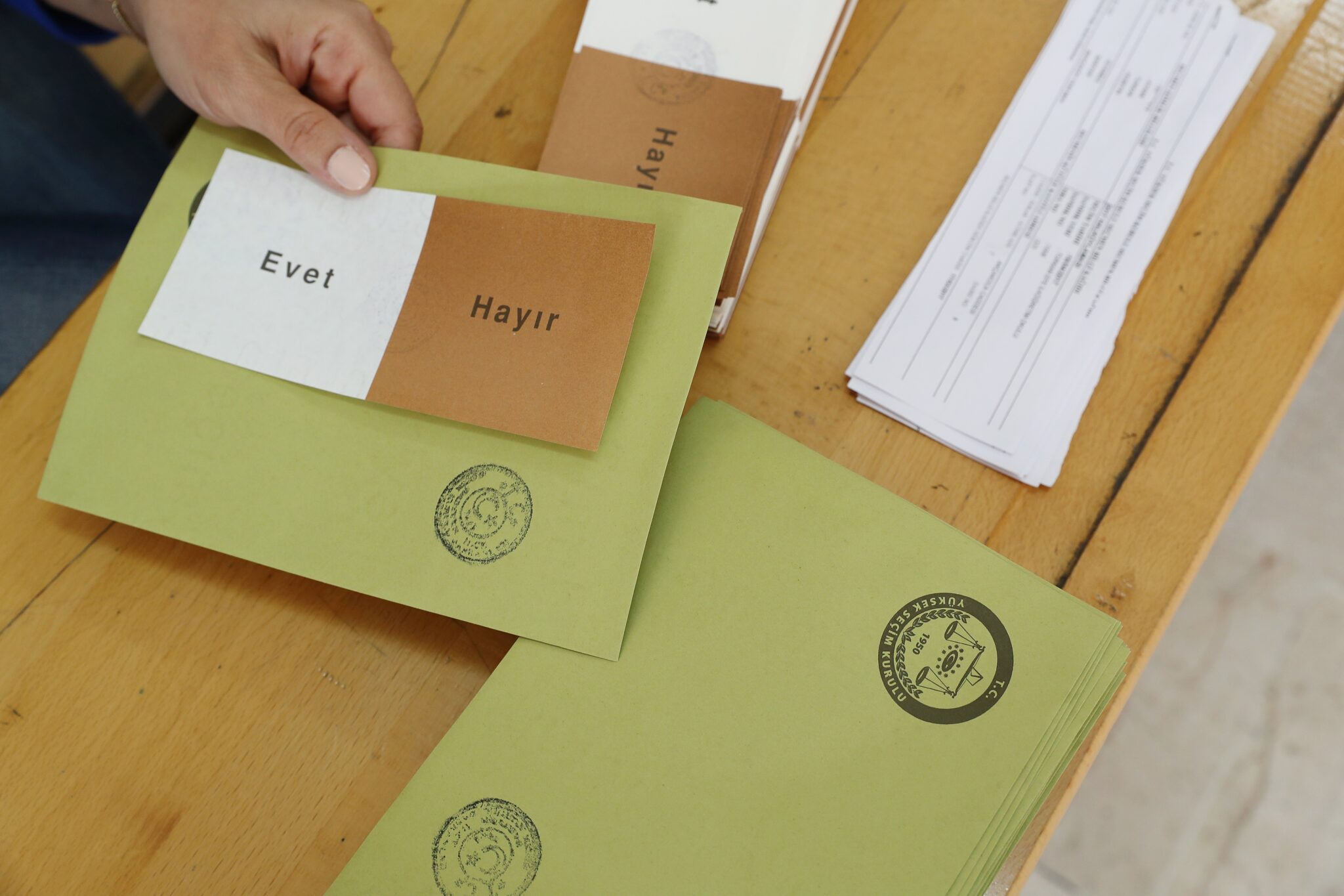 Τουρκία: Παράνομη η χρήση μη σφραγισμένων ψηφοδελτίων