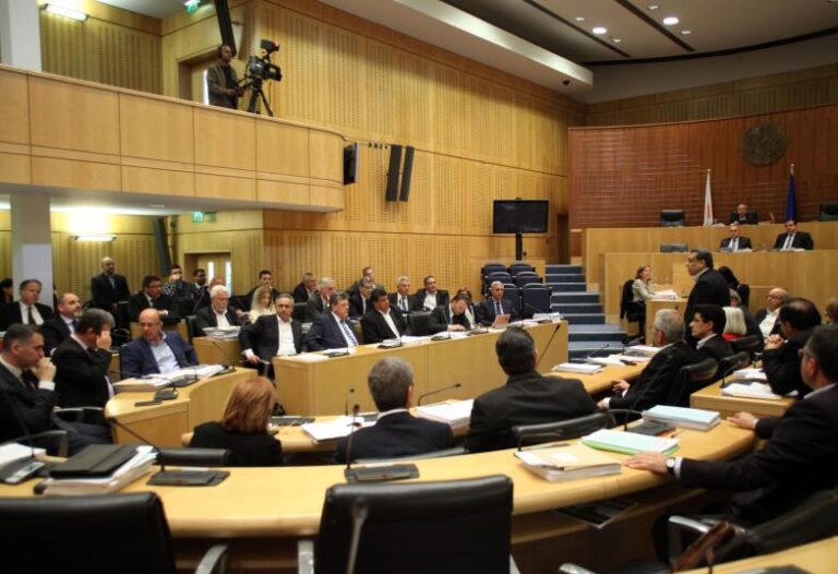 "Πυθιακός χρησμός" το τι θα πράξει ο ΔΗΣΥ στη Βουλή την Παρασκευή