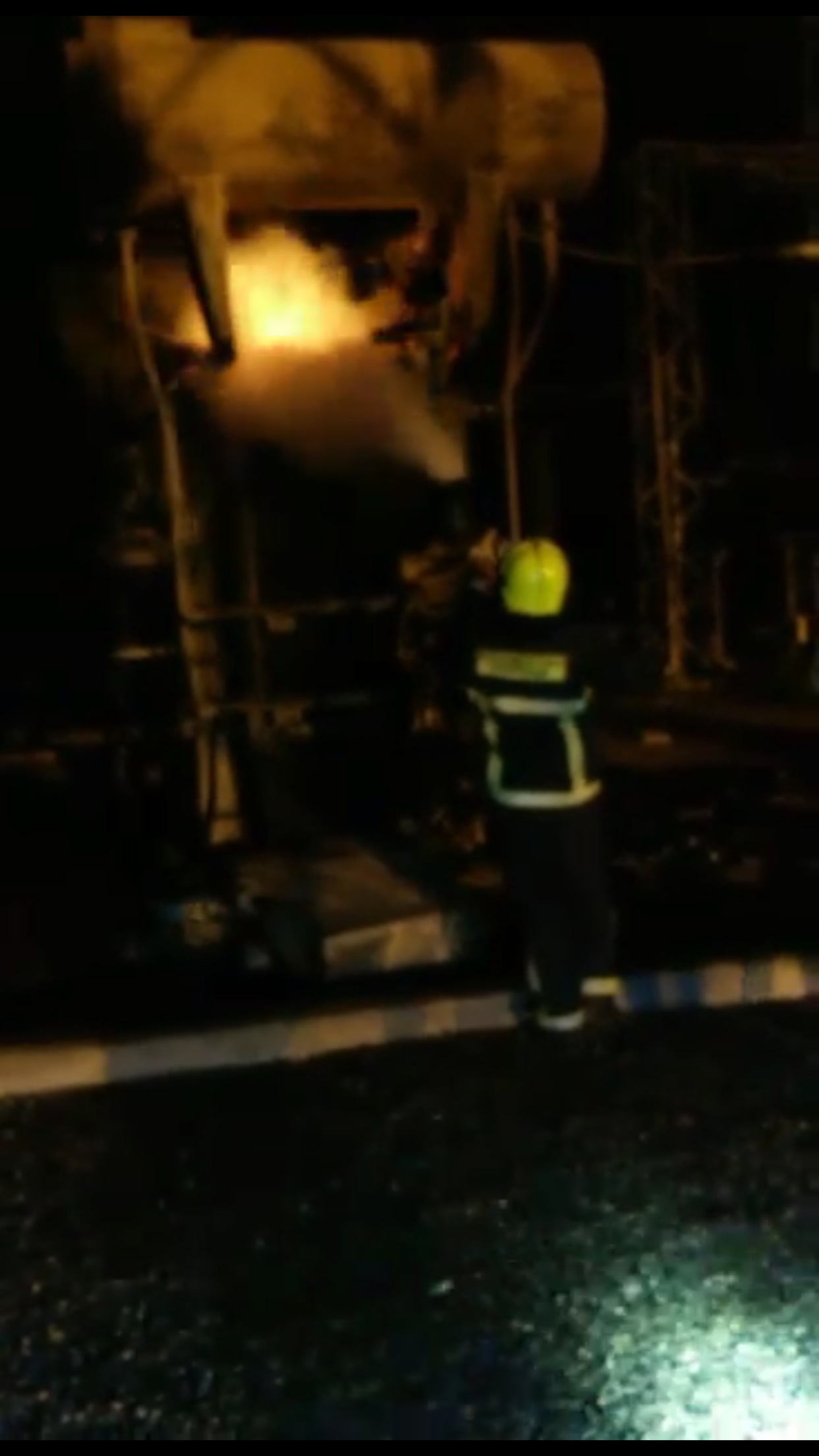 Πυρκαγιά σε υποσταθμό της ΑΗΚ στην περιοχή Αβδελερού-Αθηένου (ΦΩΤΟ)