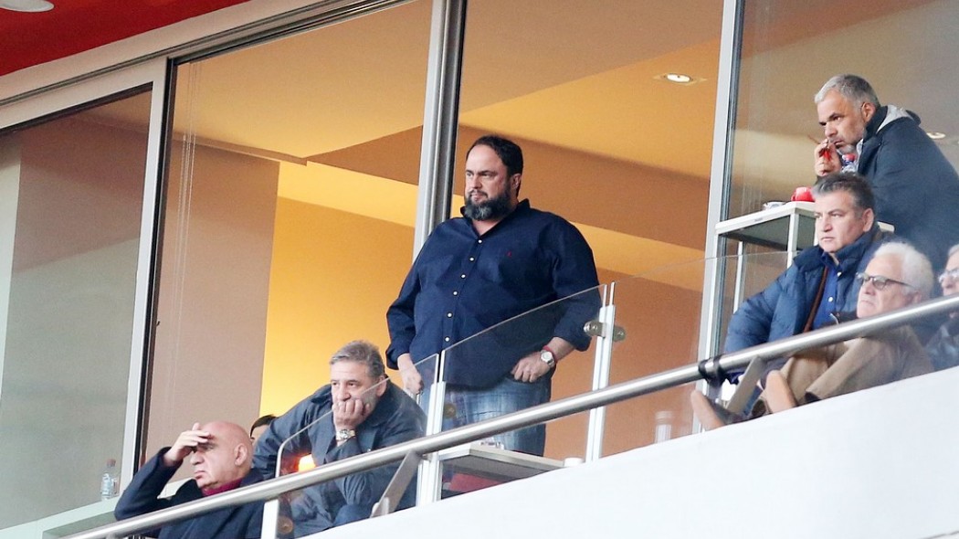 Μαρινάκης: «Δεν θα εγκαταλείψω τον Ολυμπιακό, μιλάω με Νότιγχαμ»