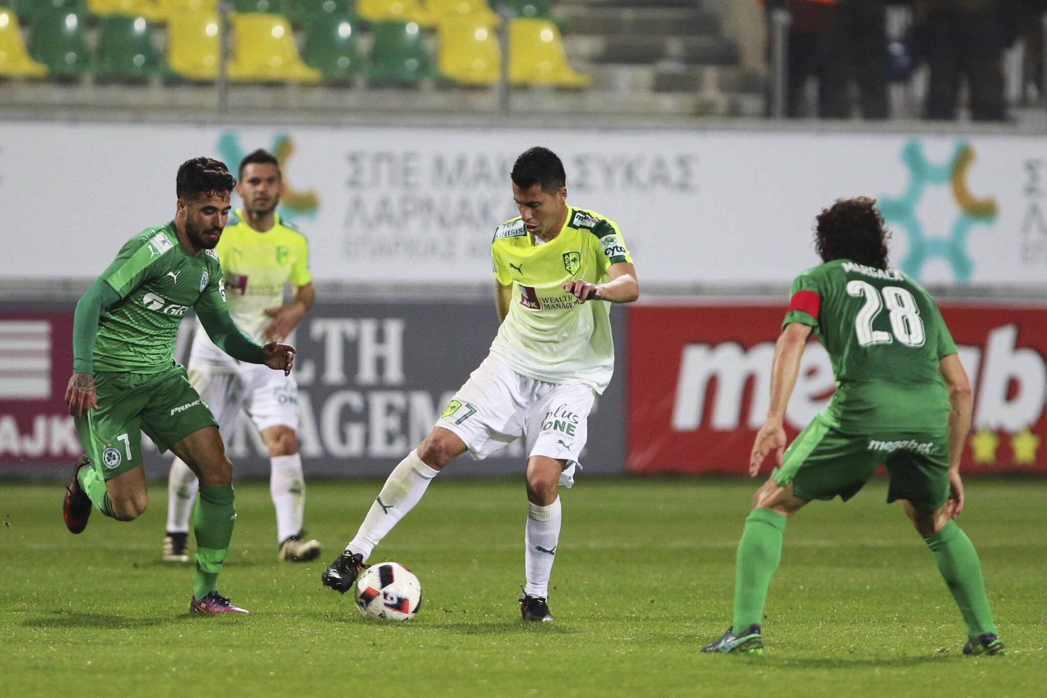 Η προσοχή στο ΓΣΠ και σε Β' όμιλο