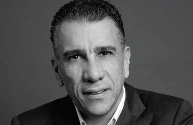 Η ΑΧΕΠΑ Αμερικής τίμησε τον Νικόλα Σιακόλα για την προσφορά του