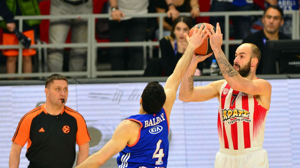 Νίκη για Ολυμπιακό, στο ΣΕΦ θα κριθεί το εισιτήριο του Final 4