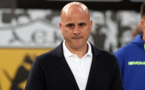 Στις 2 Μαΐου η δίκη μεταξύ ΑΕΚ και Τιμούρ Κετσπάγια