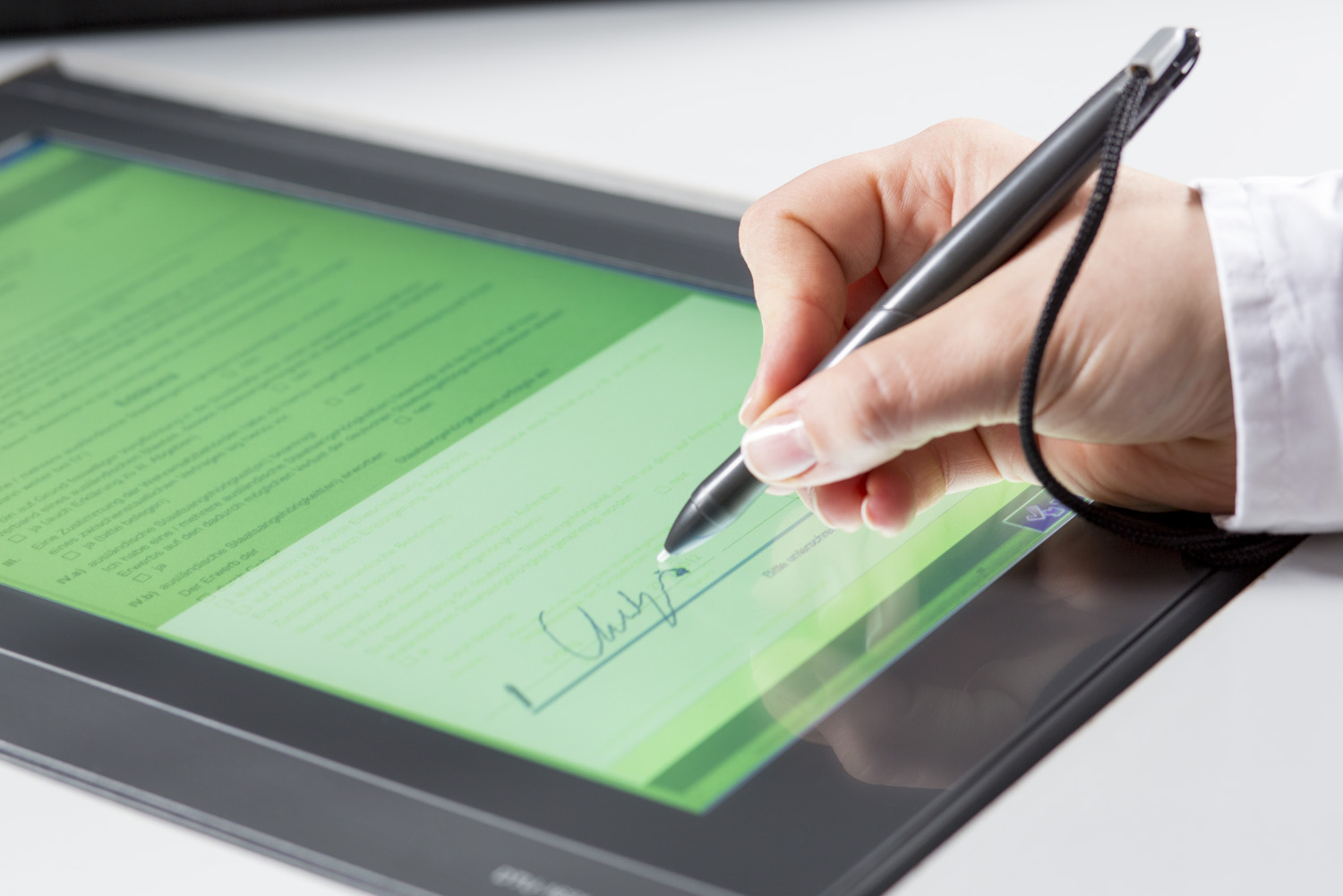 Τι είναι η ηλεκτρονική υπογραφή και πως χρησιμοποιείται (ΒΙΝΤΕΟ)