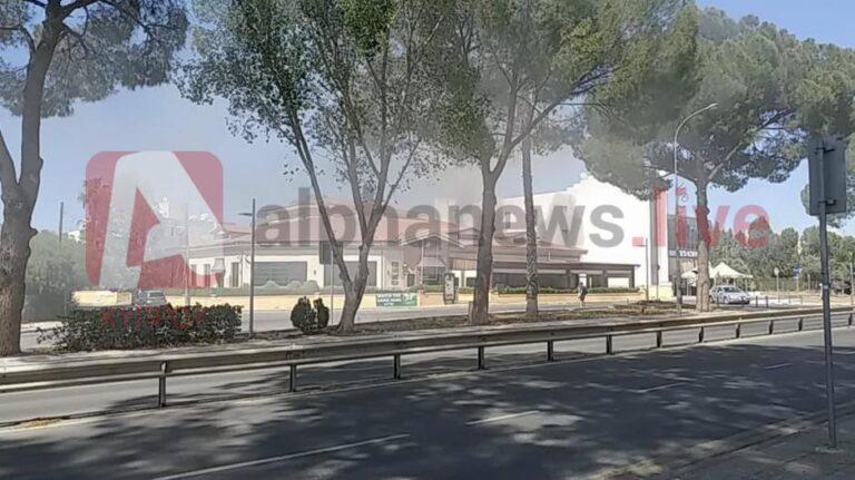 Φωτιά σε εστιατόριο στην Έγκωμη (ΦΩΤΟ + ΒΙΝΤΕΟ)