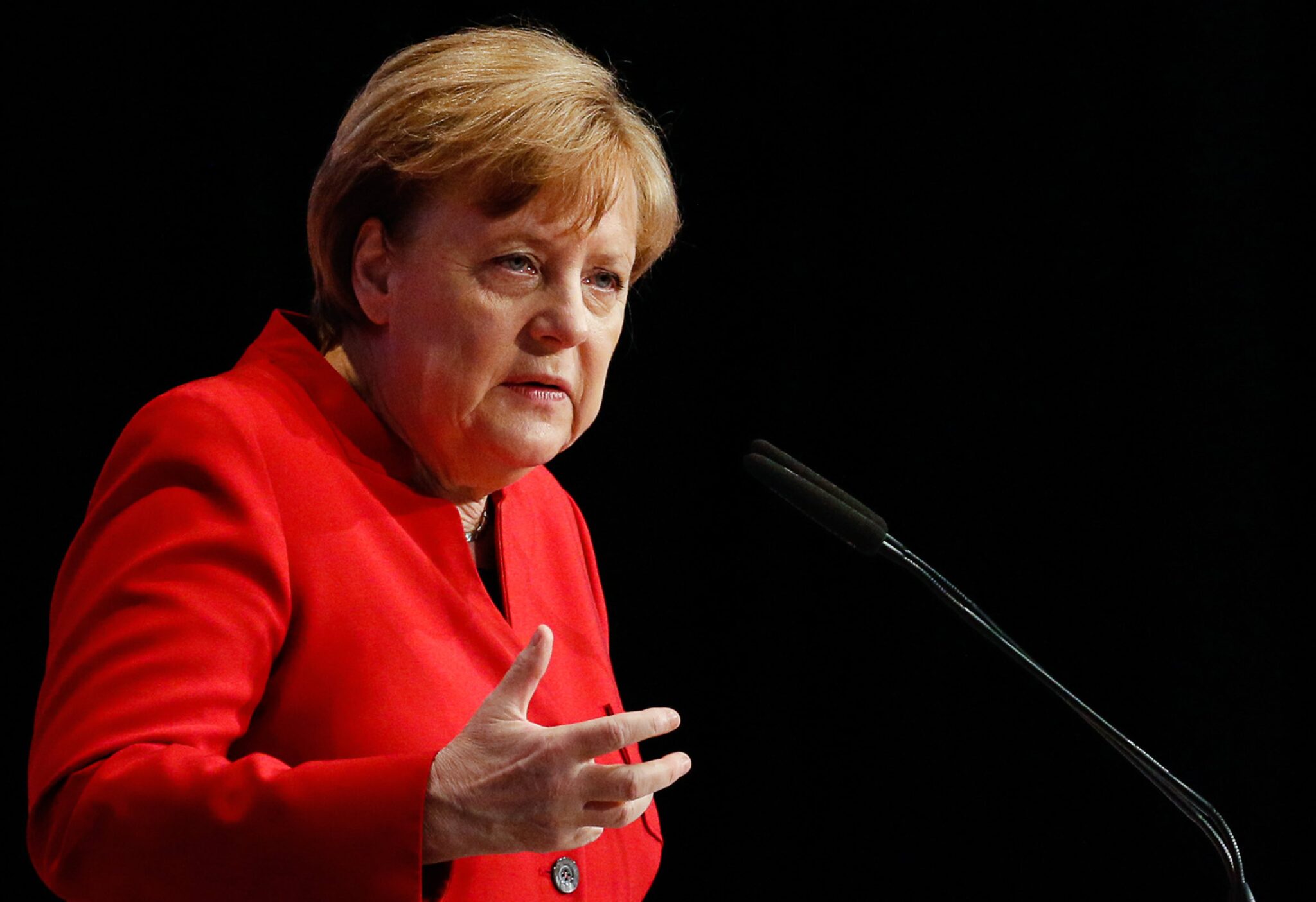 Μέρκελ: Η Ευρώπη πρέπει να επιβάλει την παρουσία της ως διπλωματικού παίκτη