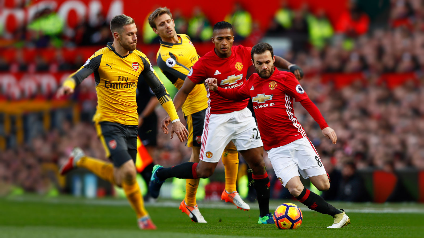 Η δράση στην Ευρώπη: Ξεχωρίζει το Άρσεναλ – Μαν. Γιουνάιτεντ