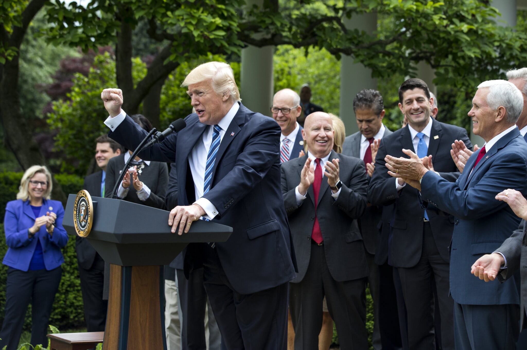 Τραμπ για Obamacare: Θα το τελειώσουμε