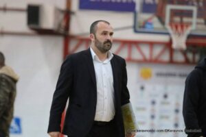 Νέος προπονητής της ΑΕΚ ο Δημήτρης Κουκούρης