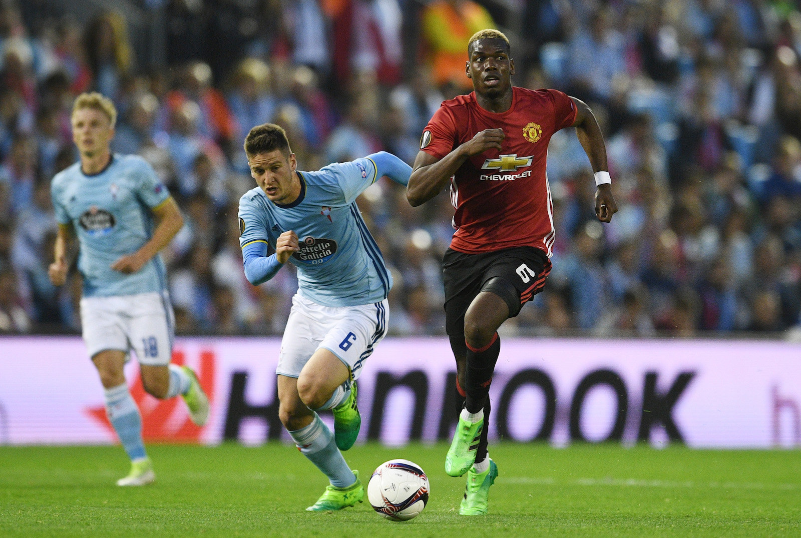 Γιουνάιτεντ και Άγιαξ ένα βήμα πριν τον τελικό