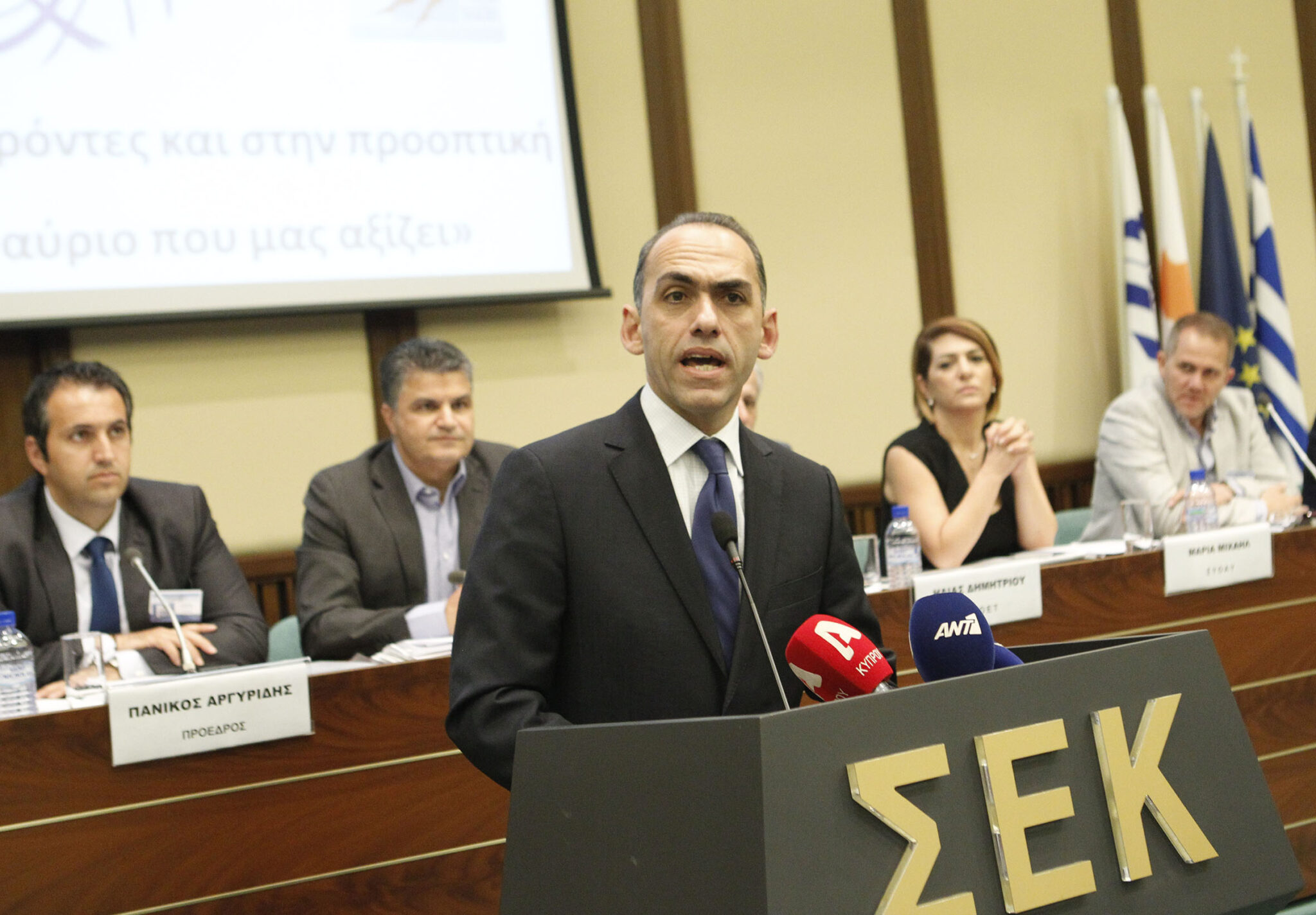 Χάρης Γεωργιάδης: "Εκσυγχρονισμος ημικρατικών, μακριά απο δογματισμούς"