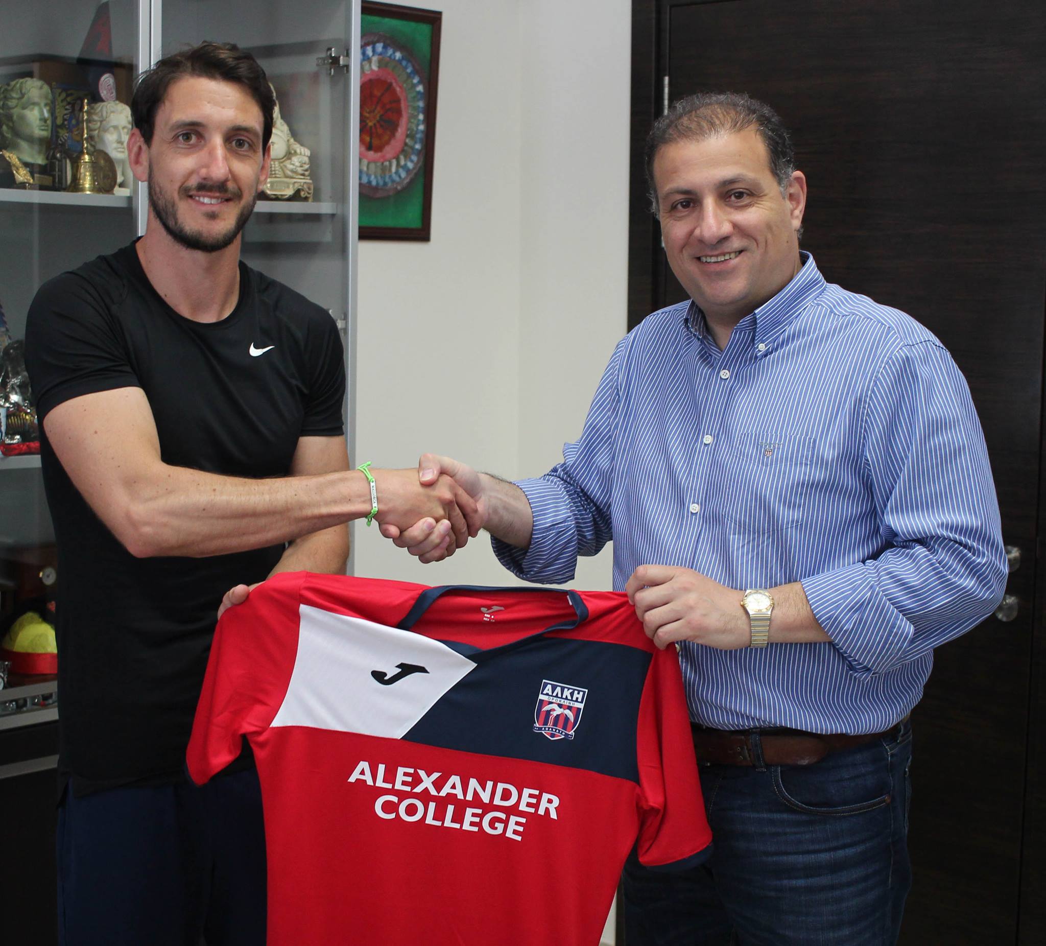 Έμπειρο Γάλλο μέσο ανακοίνωσε η ΑΛΚΗ