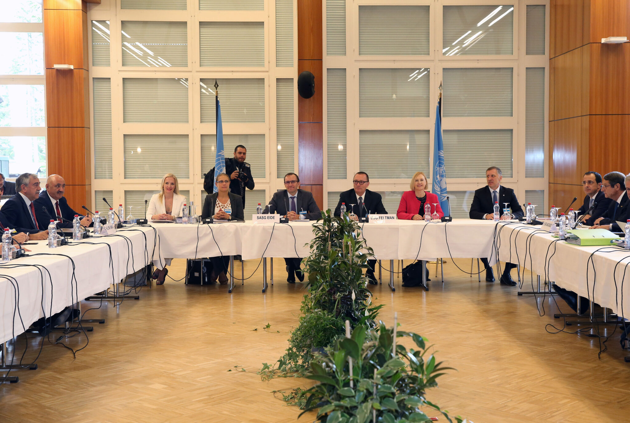 Ολοκληρώθηκε η πρώτη μέρα της Διάσκεψης για την Κύπρο στο Κραν Μοντάνα