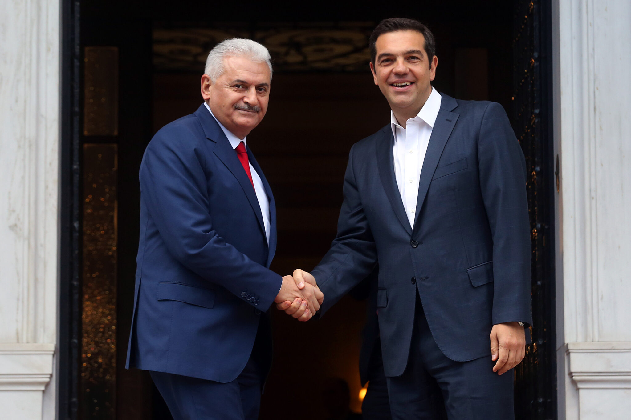 Αλέξης Τσίπρας και Μπιναλί Γιλντιρίμ συμφώνησαν ανοιχτό διάλογο για το Κυπριακό