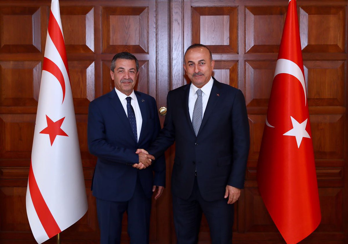 Τσαβούσογλου και Ερτουγρούλογλου συζήτησαν στην Άγκυρα το Κυπριακό