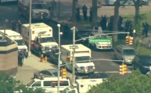 Τρείς νεκροί απο επίθεση ενόπλου σε νοσοκομείο της Νέας Υόρκης (BINTEO-ΦΩΤΟ)