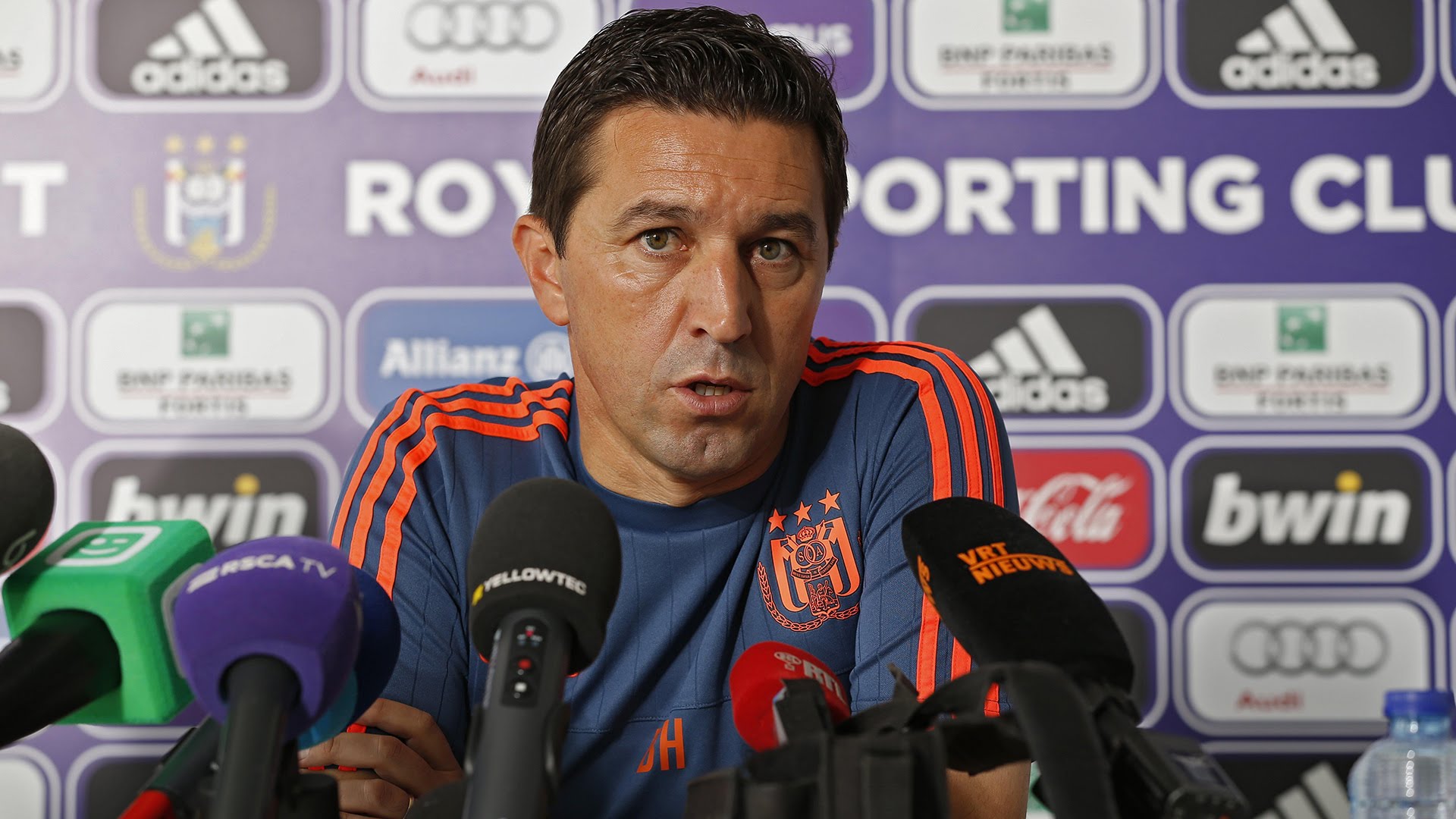 Ανακοινώνει Χάσι με φόντο το… Champions League ο Ολυμπιακός