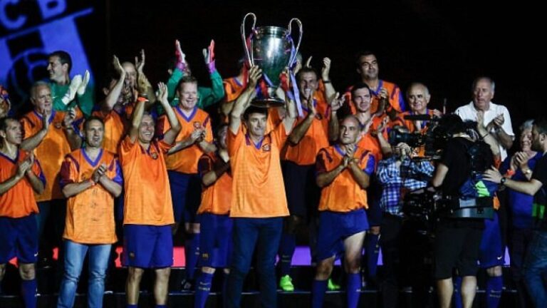 Ασέβεια του κόσμου προς τους θρύλους της Μπαρσελόνα (ΦΩΤΟ)