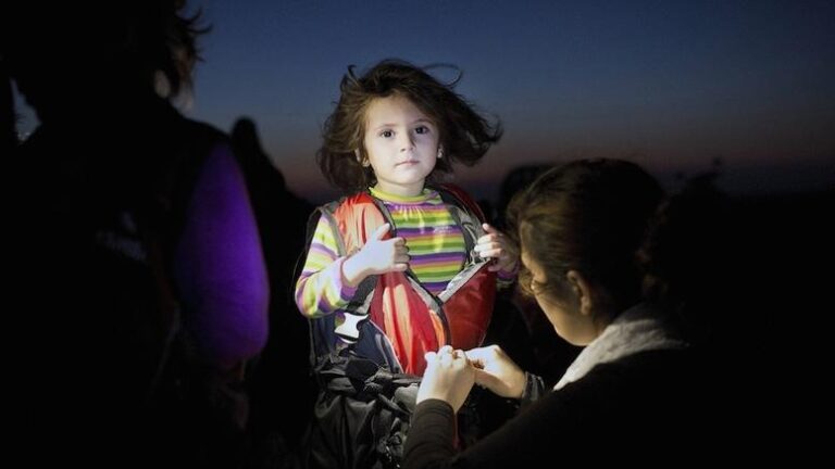 "AYA": Το δύσκολο ταξίδι από τις ακτές της Συρίας, προς την Ευρώπη (ΒΙΝΤΕΟ-ΦΩΤΟ)