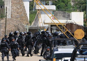 28 νεκροί από συγκρούσεις μεταξύ κρατουμένων σε φυλακή στο Ακαπούλκο