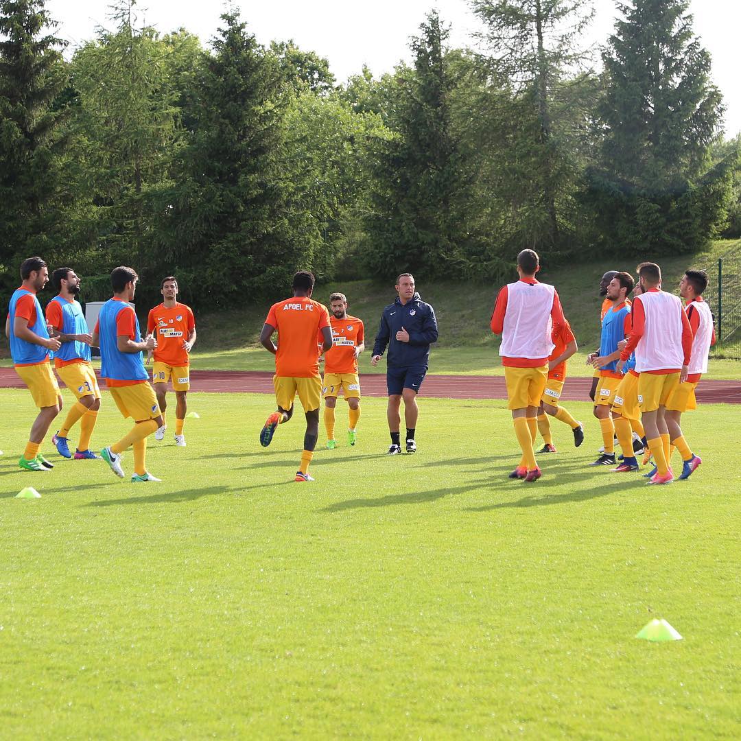 Στην τελική ευθεία χωρίς δυο – Ακόμη ένας Ολλανδός για την άμυνα (ΦΩΤΟ)