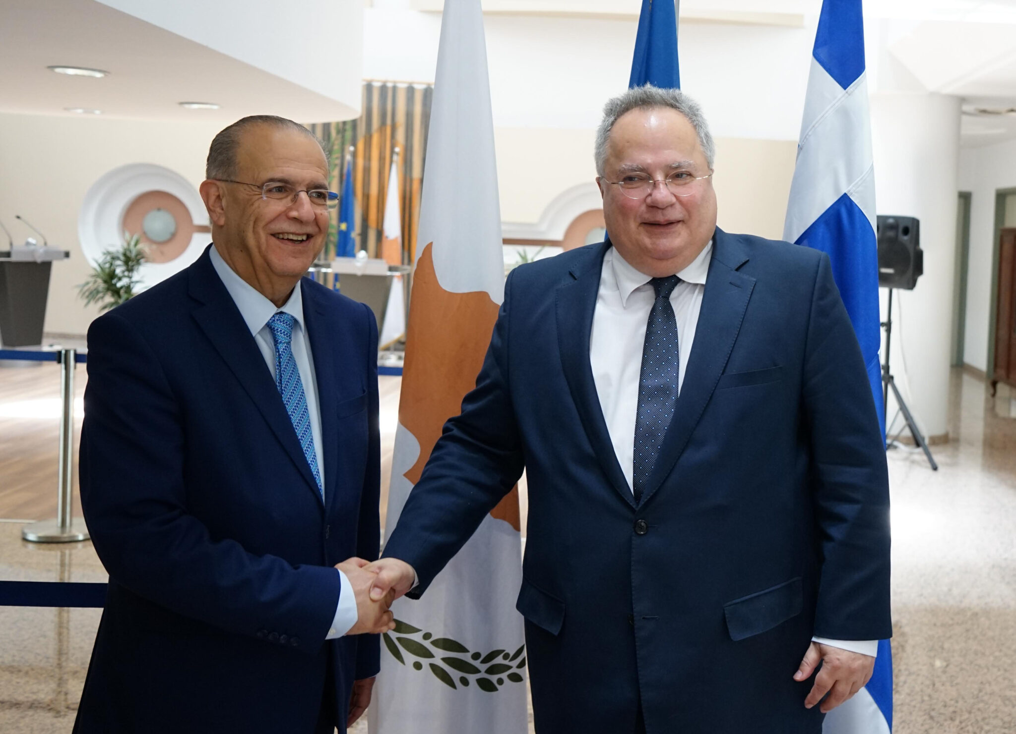 Στην ίδια σελίδα και απόλυτα συντονισμένες, Λευκωσία και Αθήνα (ΒΙΝΤΕΟ)