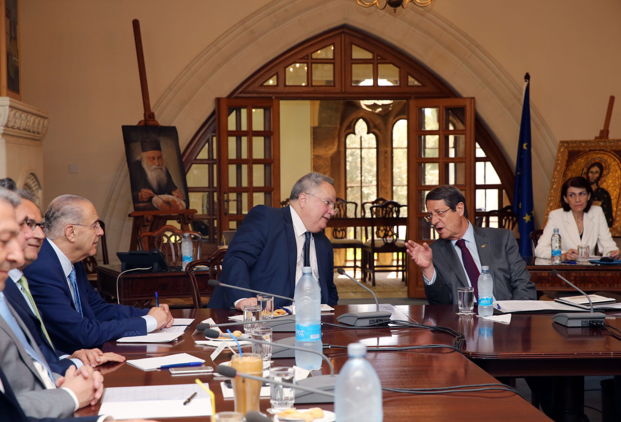 Ολοκληρώθηκε η συνεδρίαση του Εθν. Συμβουλίου στην παρουσία Κοτζιά (BINTEO-ΦΩΤΟ)