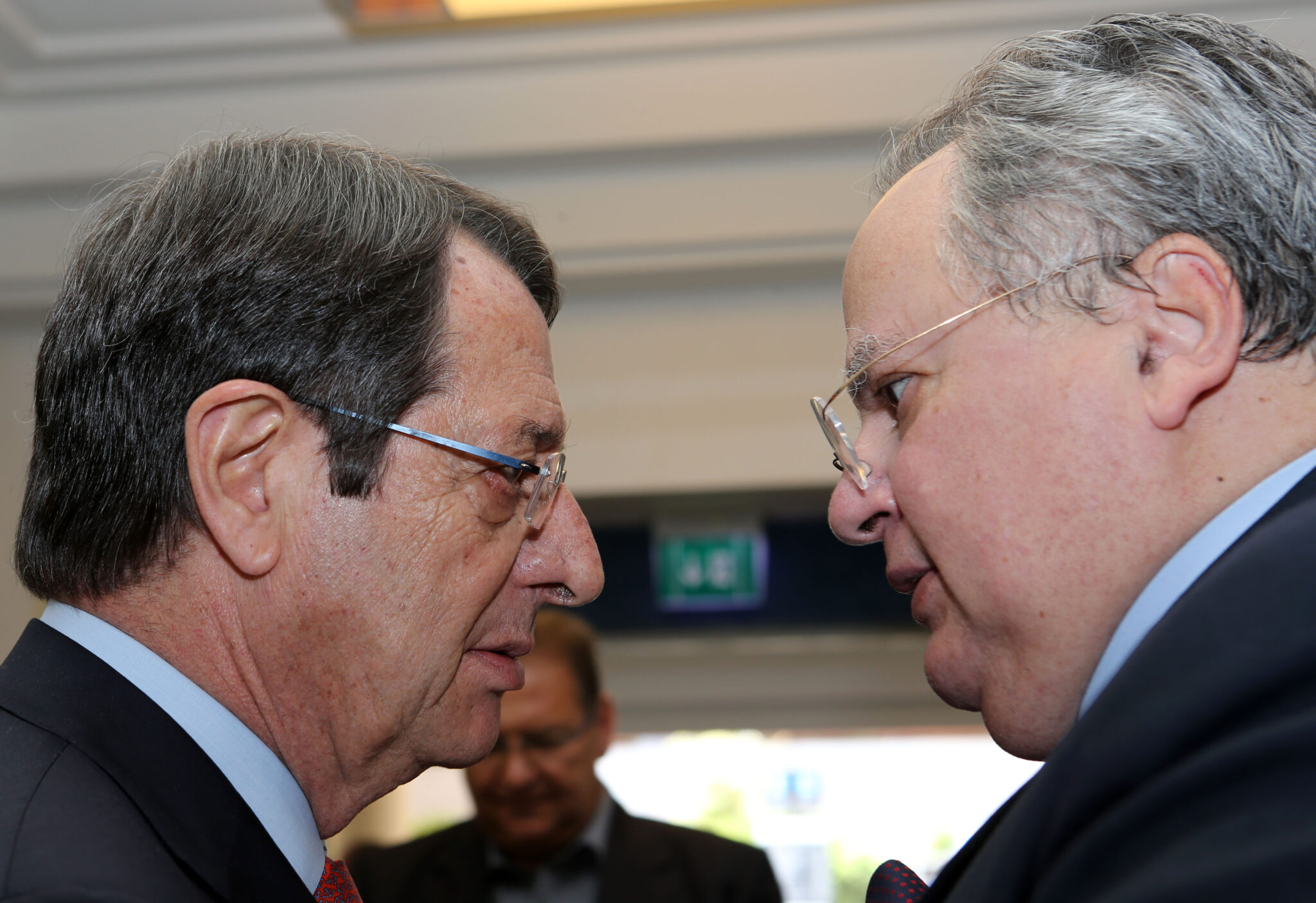 "Σκληρές Αλήθειες" από το Ελληνικό Υπουργείο Εξωτερικών για τη Διάσκεψη