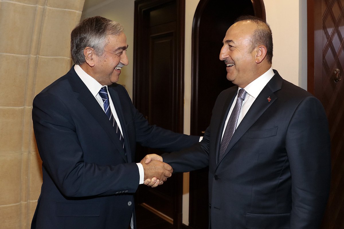 Στα κατεχόμενα ο Τούρκος Υπουργός Εξωτερικών Μεβλούτ Τσαβουσογλου (ΦΩΤΟ)