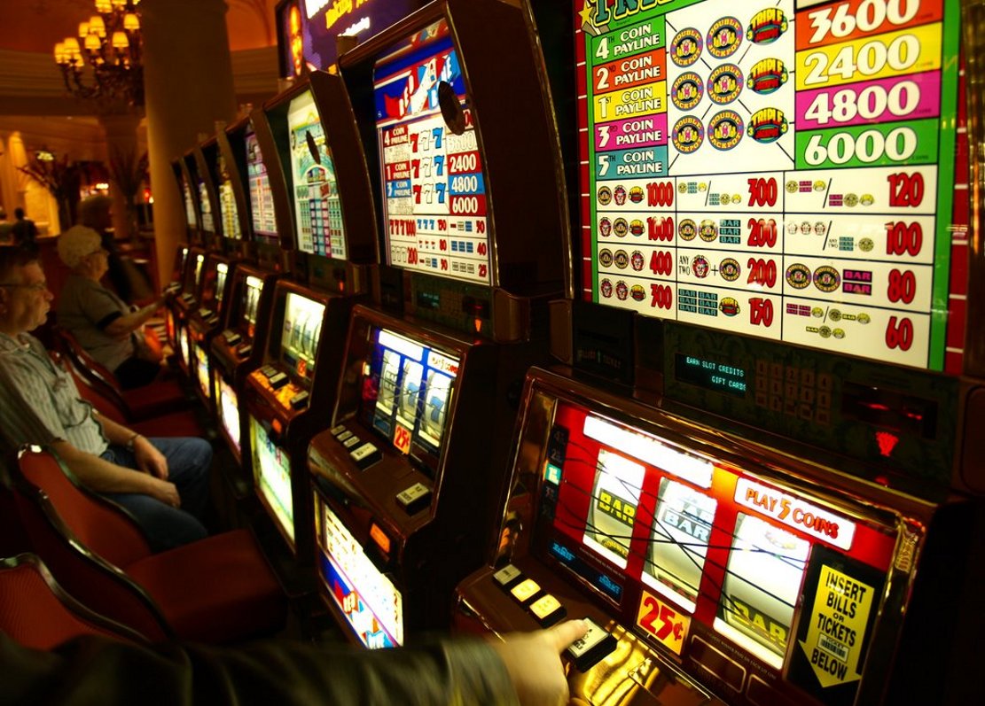 17χρονος στο "κόλπο" του παράνομου, ηλεκτρονικού τζόγου