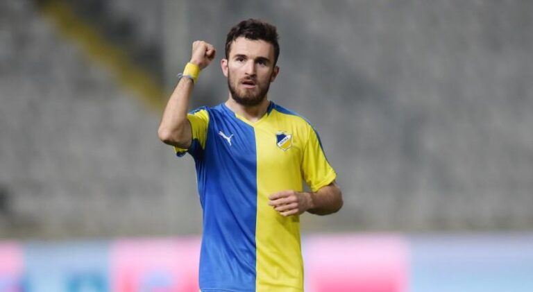 Είναι λογικό να το ζητάει αυτό ο Γιαννιώτας