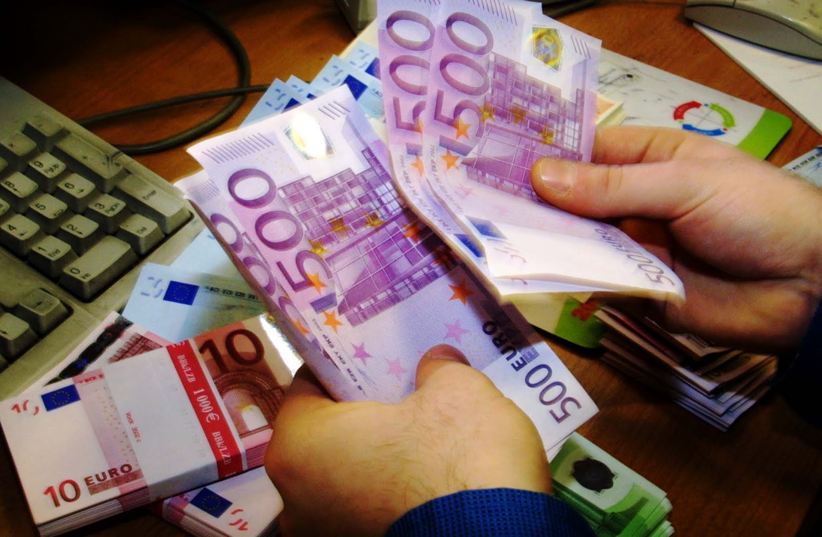 Τεράστιο χάσμα συντάξεων μεταξύ αντρών και γυναικών (ΒΙΝΤΕΟ)