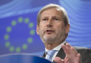 Όχι Γιοχάνες Χαν στο άνοιγμα των ενταξιακών κεφαλαίων 23 και 24 για την Τουρκία