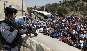 Απαγορεύεται η πρόσβαση στην Ιερουσαλήμ στους άνδρες μικρότερους των 50 ετών