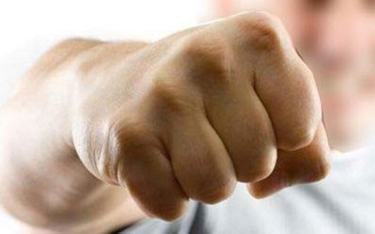 Ρουμάνος ξυλοκόπησε τον πατέρα της συντρόφου του, στην Κάτω Πάφο