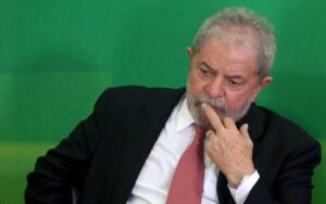 Βραζιλία: Ποινή κάθειρξης εννέα ετών στον πρώην πρόεδρο Λούλα για διαφθορά